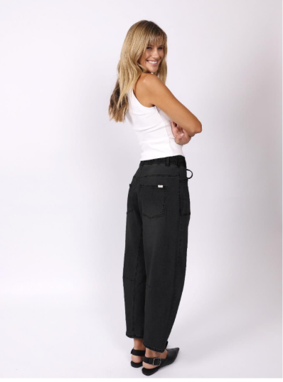Pre Order October - Leo Barrell Jeans - Black